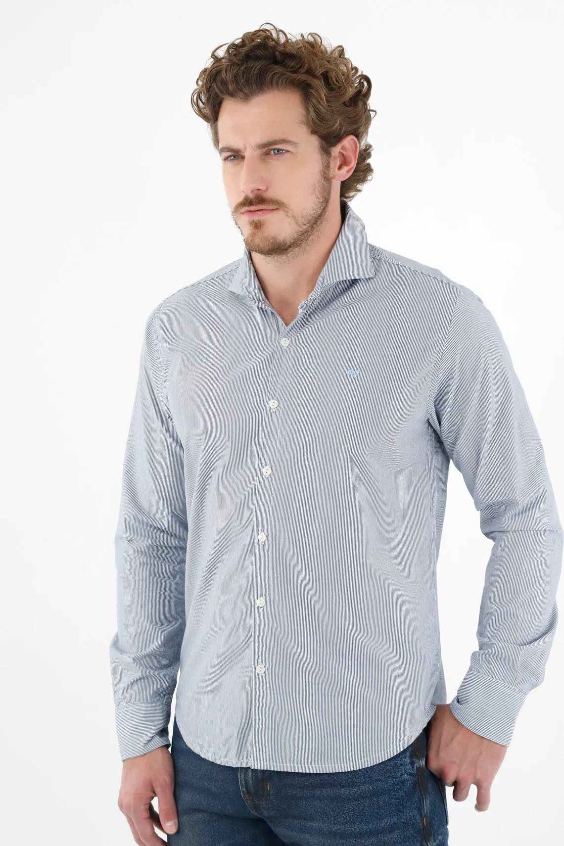 Camisa con cuello francés azul para hombre