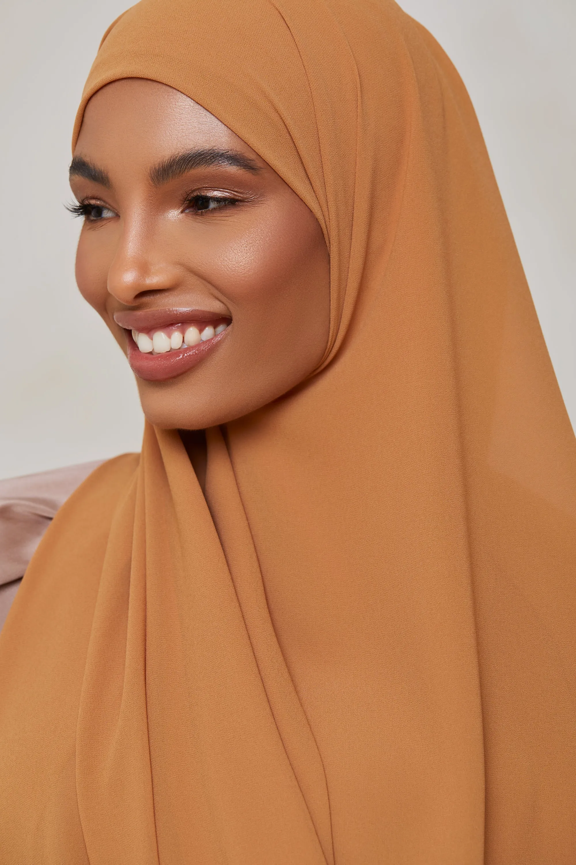 Essential Chiffon Hijab - Latte