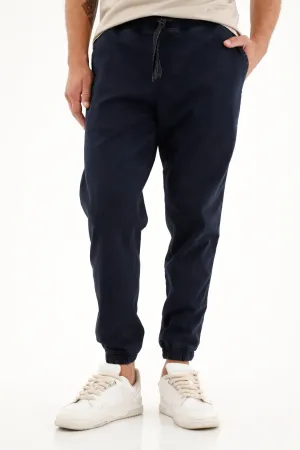 Pantalón tipo jogger azul con pretina elástica para hombre