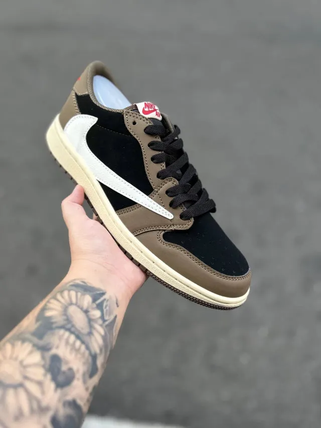 Tênis Air Jordan 1 Low Travis Scott