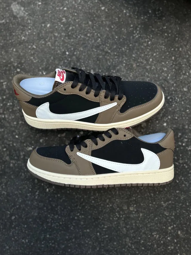 Tênis Air Jordan 1 Low Travis Scott