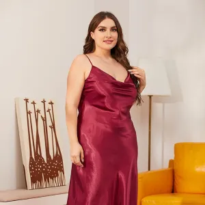 Vestido de Festa Slip Dress Midi Cetim Plus Size